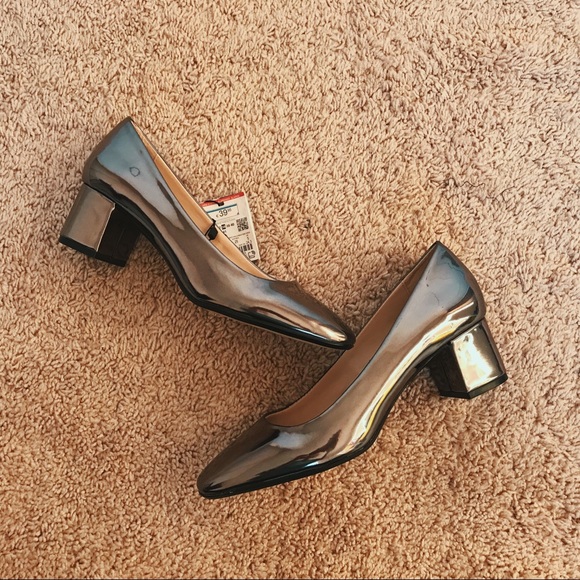 Zara Shoes - Zara metallic shoes